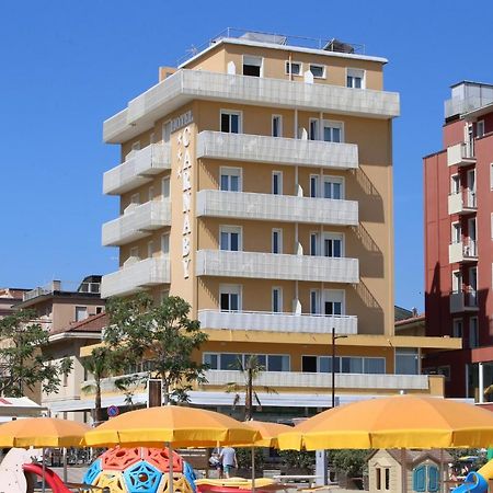 Hotel Carnaby Rimini Eksteriør bilde