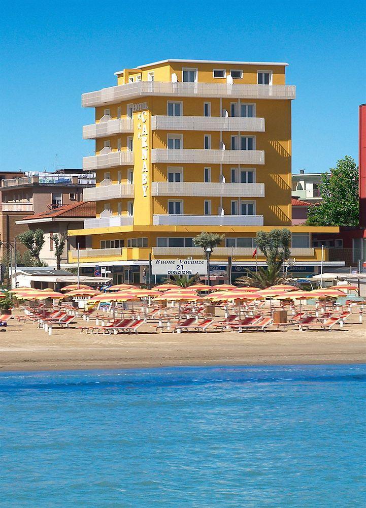 Hotel Carnaby Rimini Eksteriør bilde